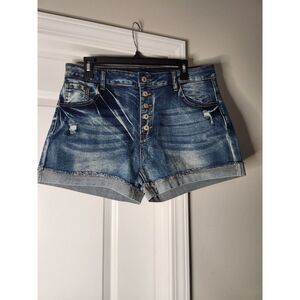 Distressed Button-Fly Denim Shorts – Women’s Size XL